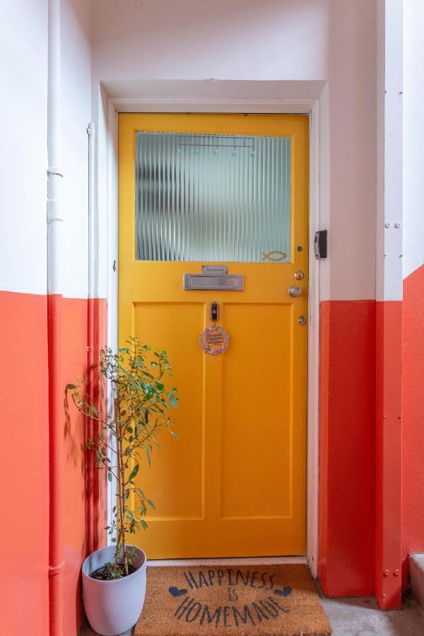 Bright & Spacious Double Room With Garden View- Close To Airport & City Centre Единбург Екстериор снимка
